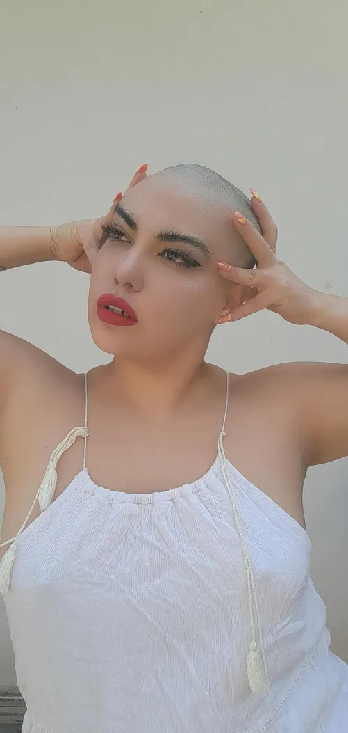 she is back for you by cherrypieok