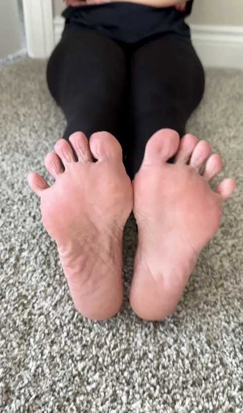 Thicc soles, thoughts? by 10GemsGFP
