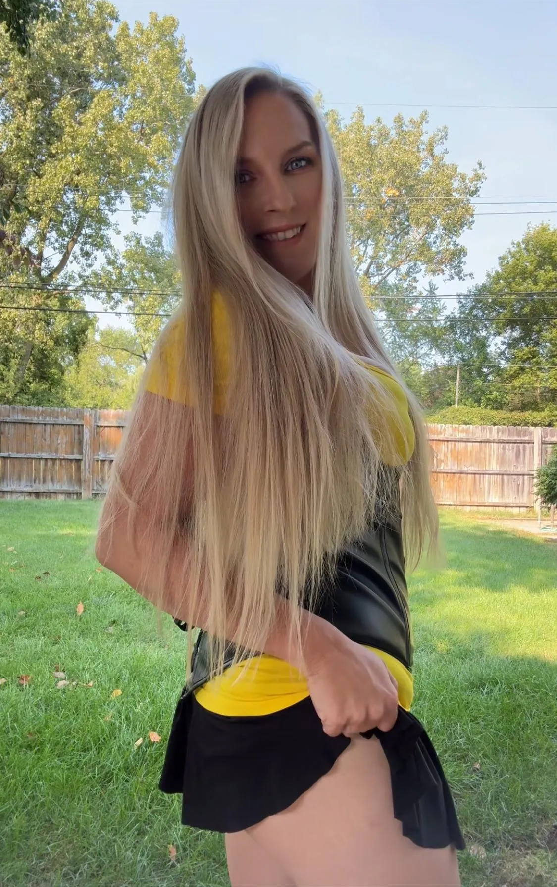 I'm thinking I might grow my hair about 10-12 more inches, what do you think? posted by TheRaven_and_Poe