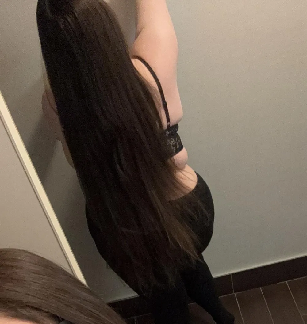 long hair is covering my ass posted by kassie_greek_goddess