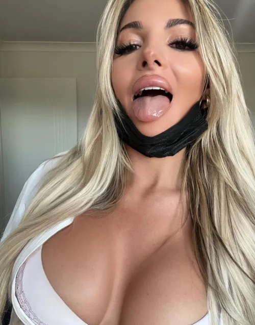 What would you use first? 1.👉🏼 2.👅 3.🍆 by PrincessTashlee