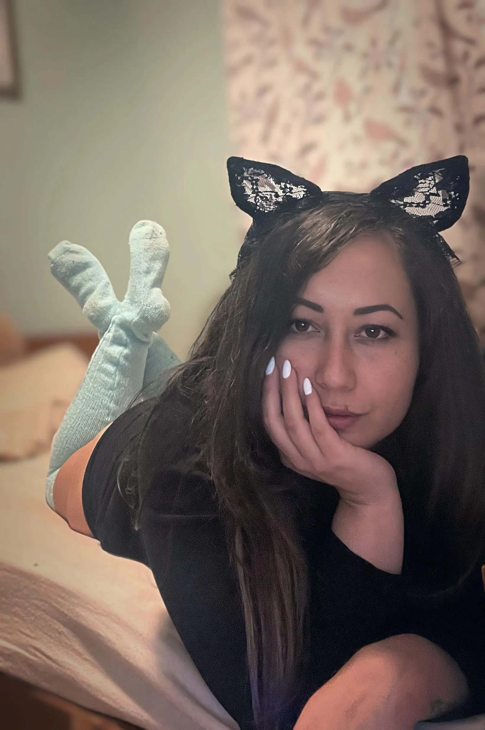 Thigh highs and dirty 😛 posted by SweetHeatFeet