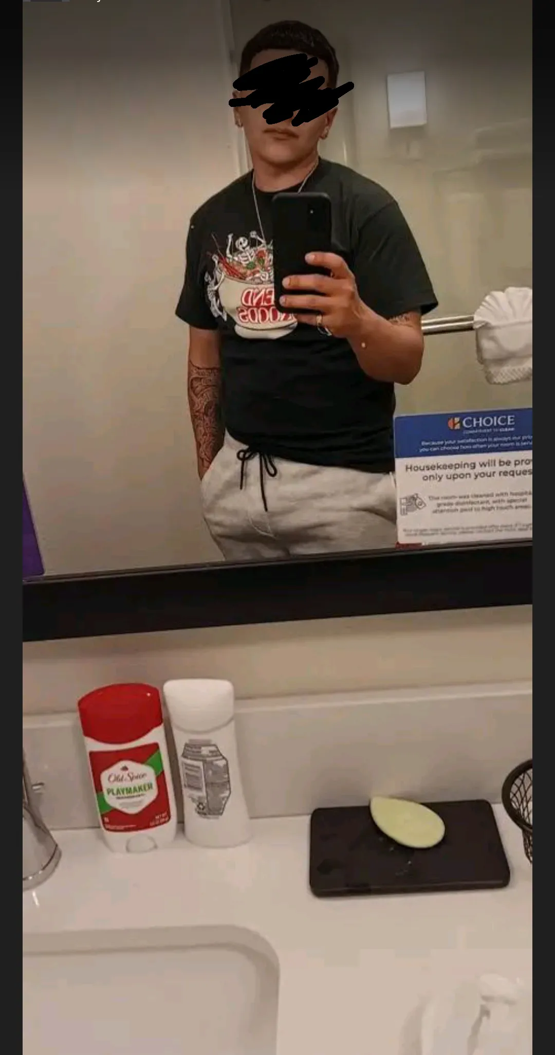 Any 420 friendly friends up posted by thatwavyguy