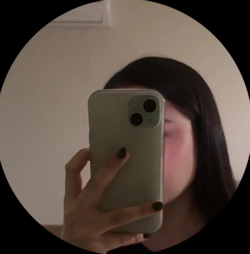 Griseli Guadalupe Guzman Meza (eldest daughter of Ovidio Guzmán López and Adriana Meza Torres) posted by [deleted]