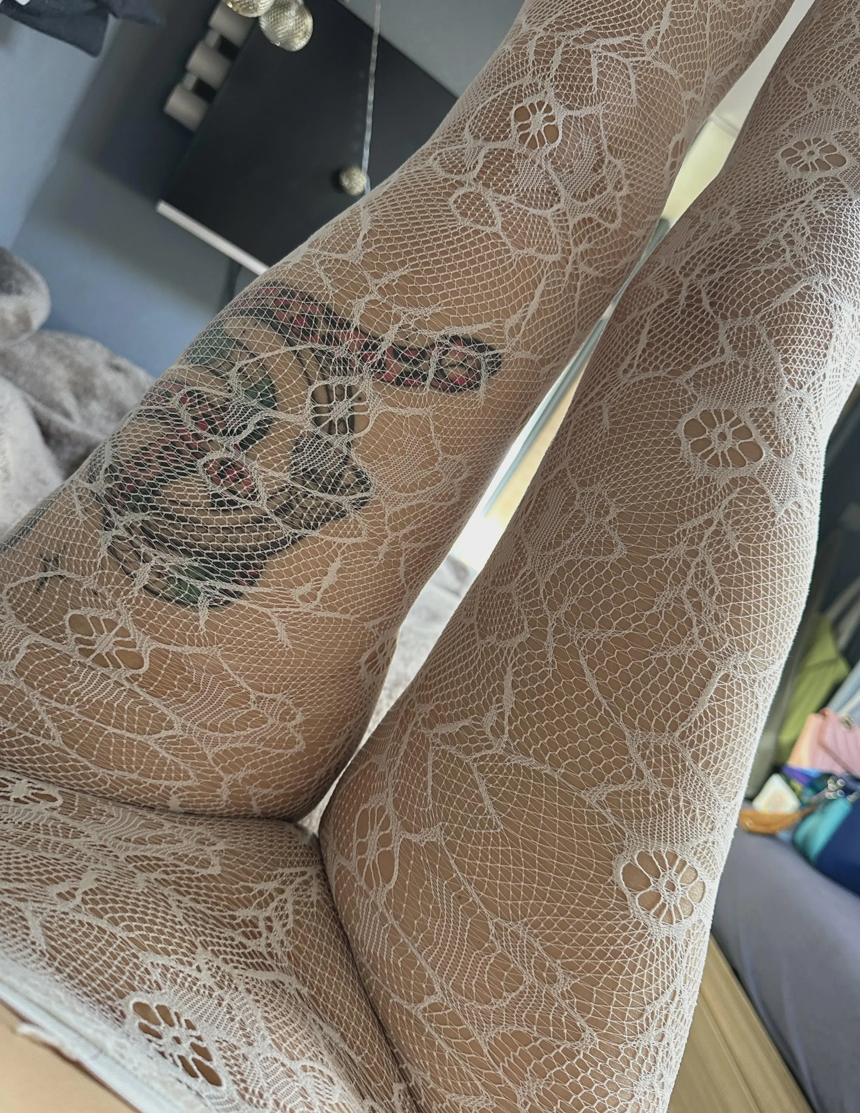 Lace pantyhose on your naked body it turns you on posted by greenwattermelon