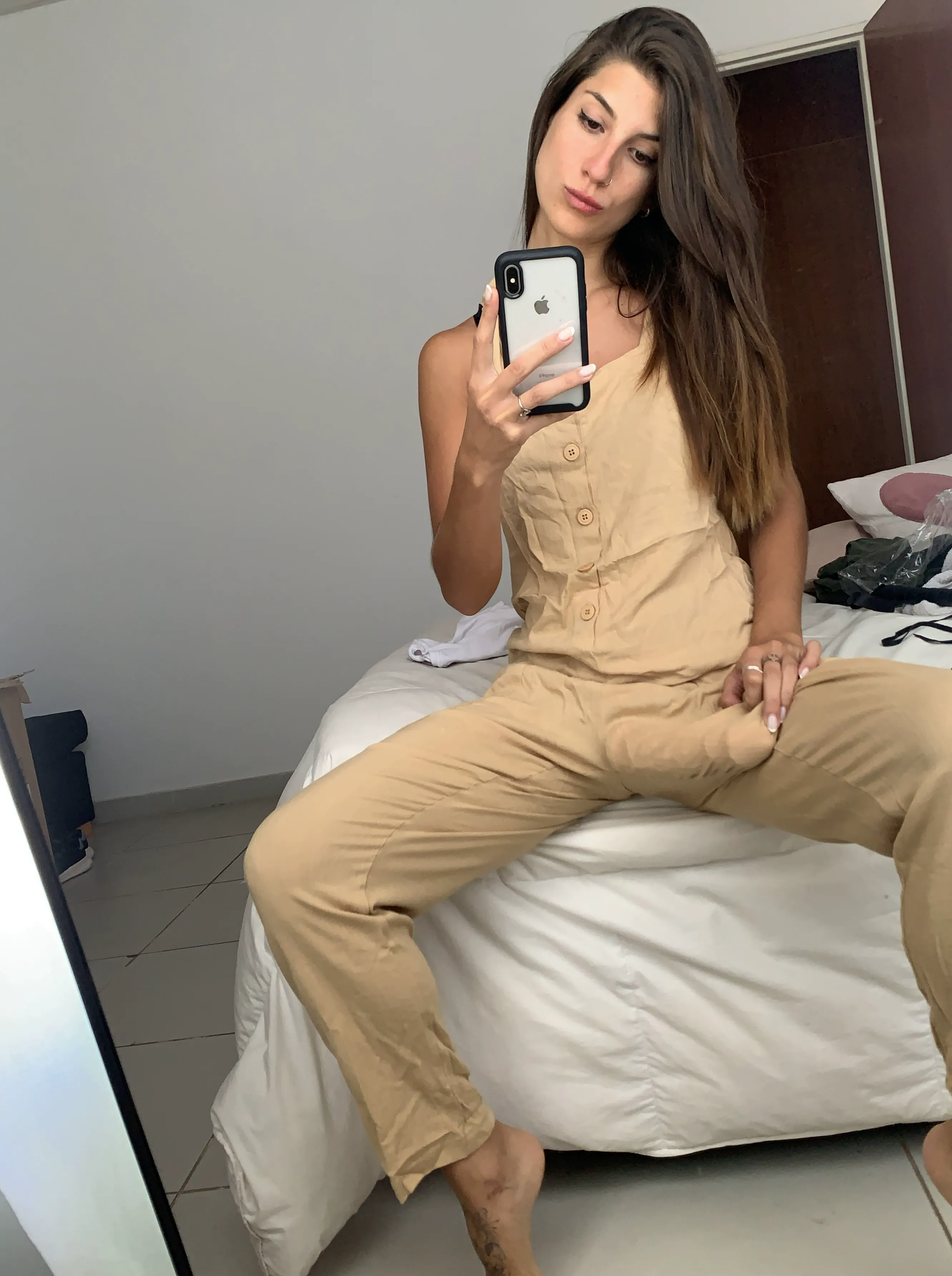 Sent you this before our date, you still coming ? posted by babyy_hotcherryy