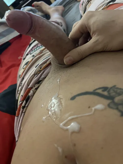 Be honest, are you turned on right now? by _young_sexy22