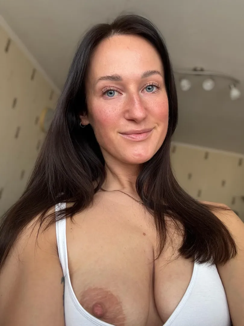 Hello;) by TheEmilyXrose