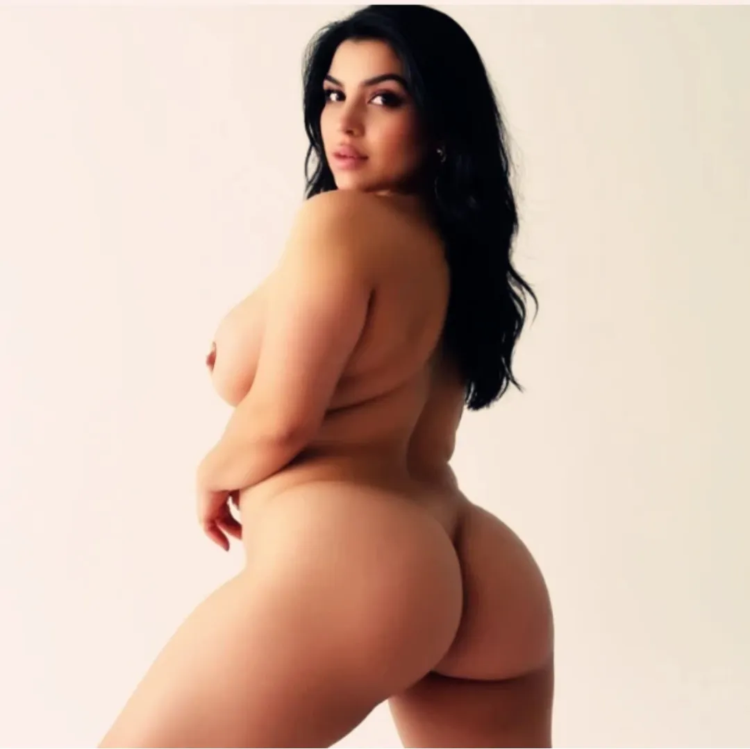 Nattiinatt95 posted by beegbuu