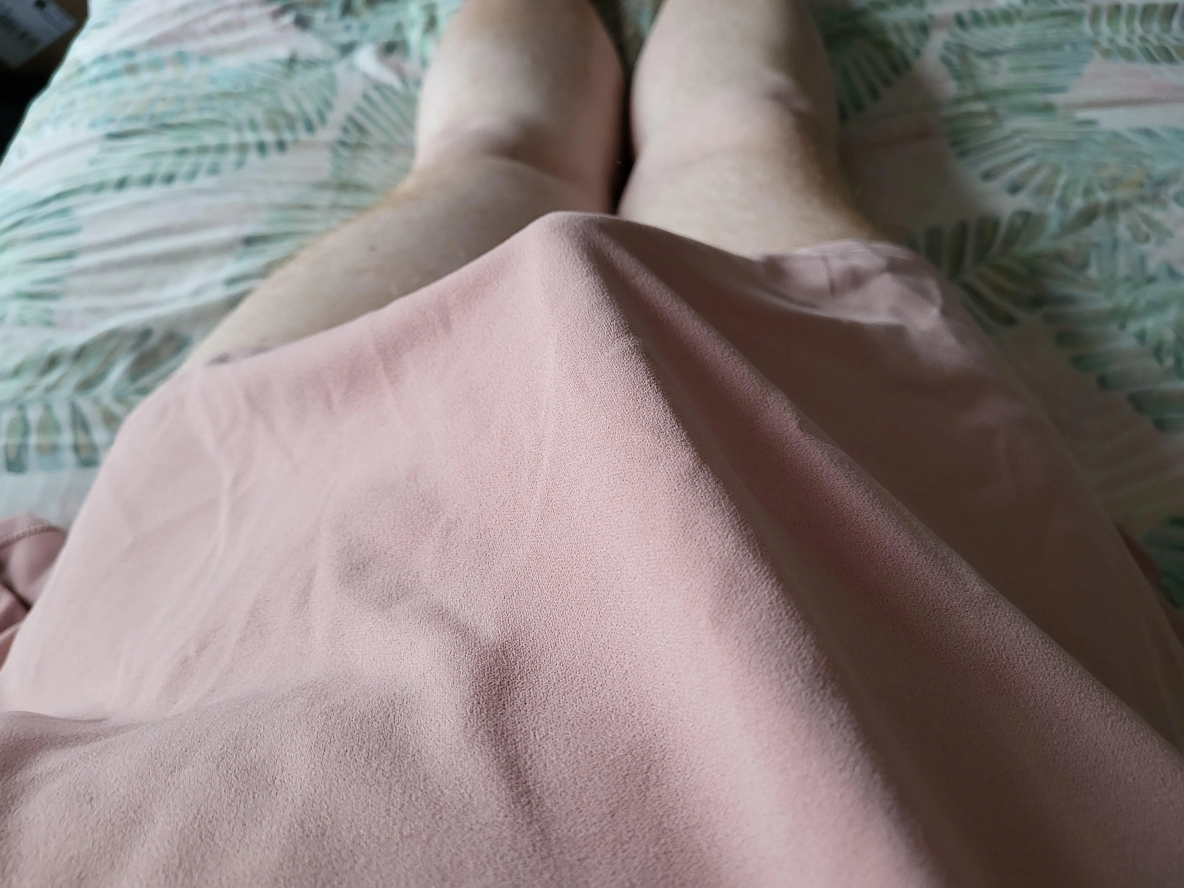 Need to do something about the little bulge in my pink dress posted by kaylalouise_xo
