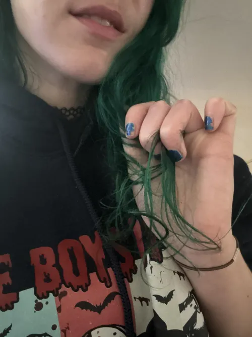 Playing with my hair by sirenskiss3