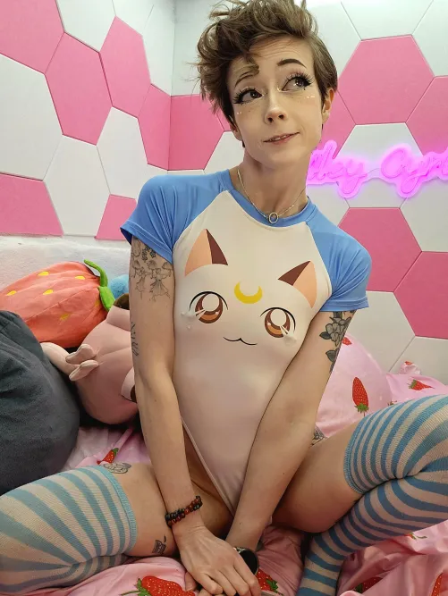 🌈Good morning! Trust your instincts today!✨ 🫧PRE-SURGERY SALE🫧 🌸$100 10 MIN LIVE SHOW🌸 Cash.app/$littlerosexo or tip at Cyriis.org 50% off XXX OF w VIP SNAP FREE 😈 6000+ pics & vids! Talk dirty with me💦 Sextpanther.com/Rileycyr by littlerosexo