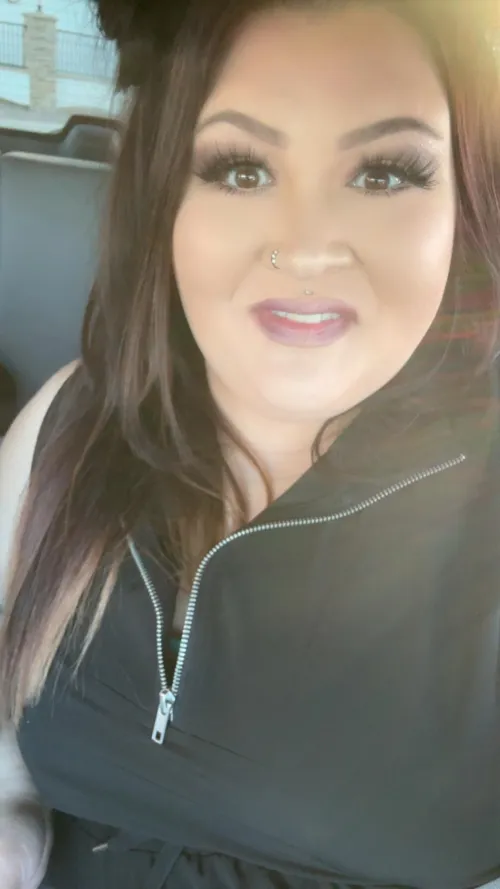 How are yall doin? Me, I’m feeling pretty :) by RyannSummersbbw