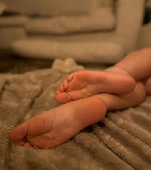 Love that feet ? by jujuprofeet