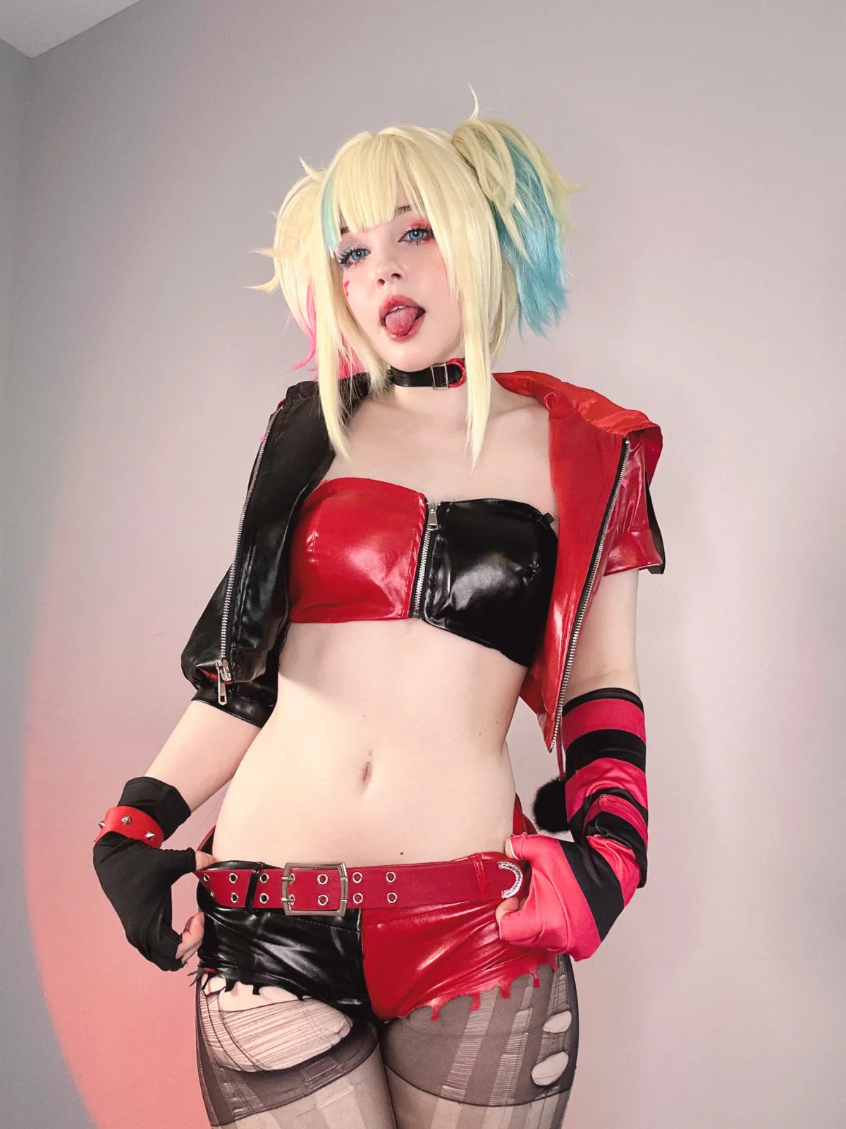 My Harley Quinn Cosplay (Emilia) posted by kutzumaki