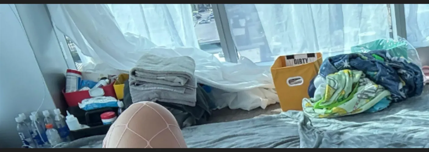 What's inside this box? by Jedi777x