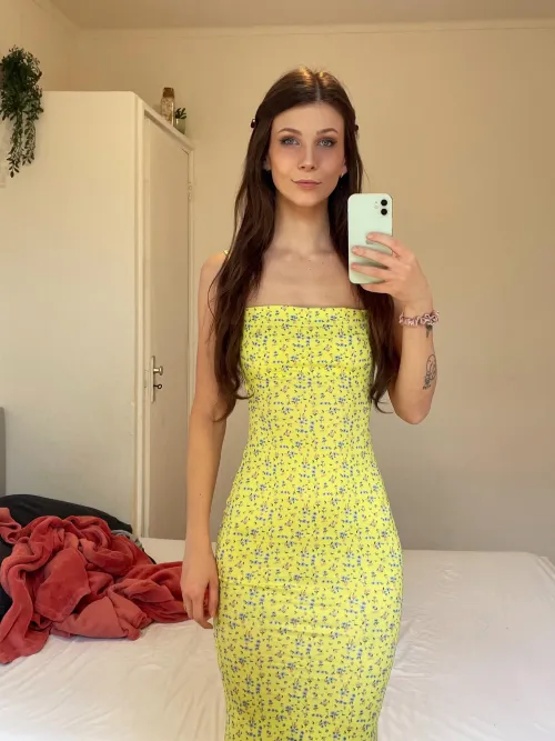 aren't the little flowers so cute?! 🥰 by IvyNash