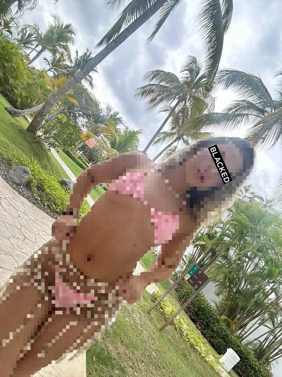 Edge to my pixels, loser posted by SnowbunnyPixelMommy