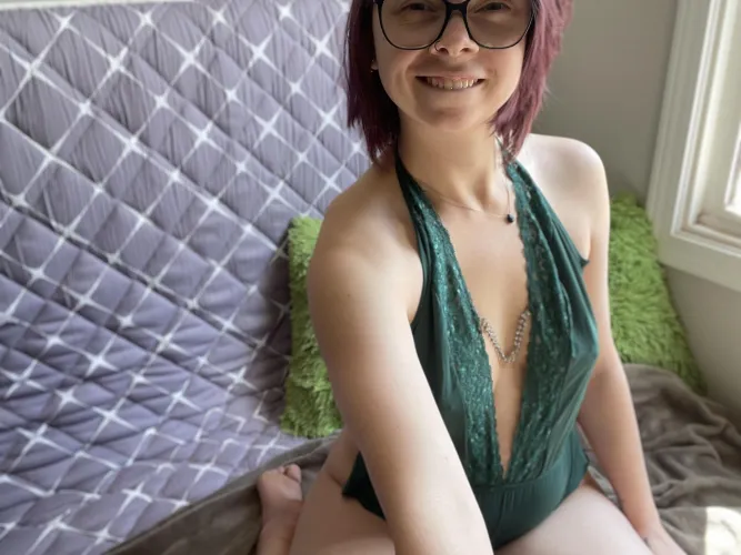 You can pinch me or kiss me.. your choice ;) by Bunnbabyyyy