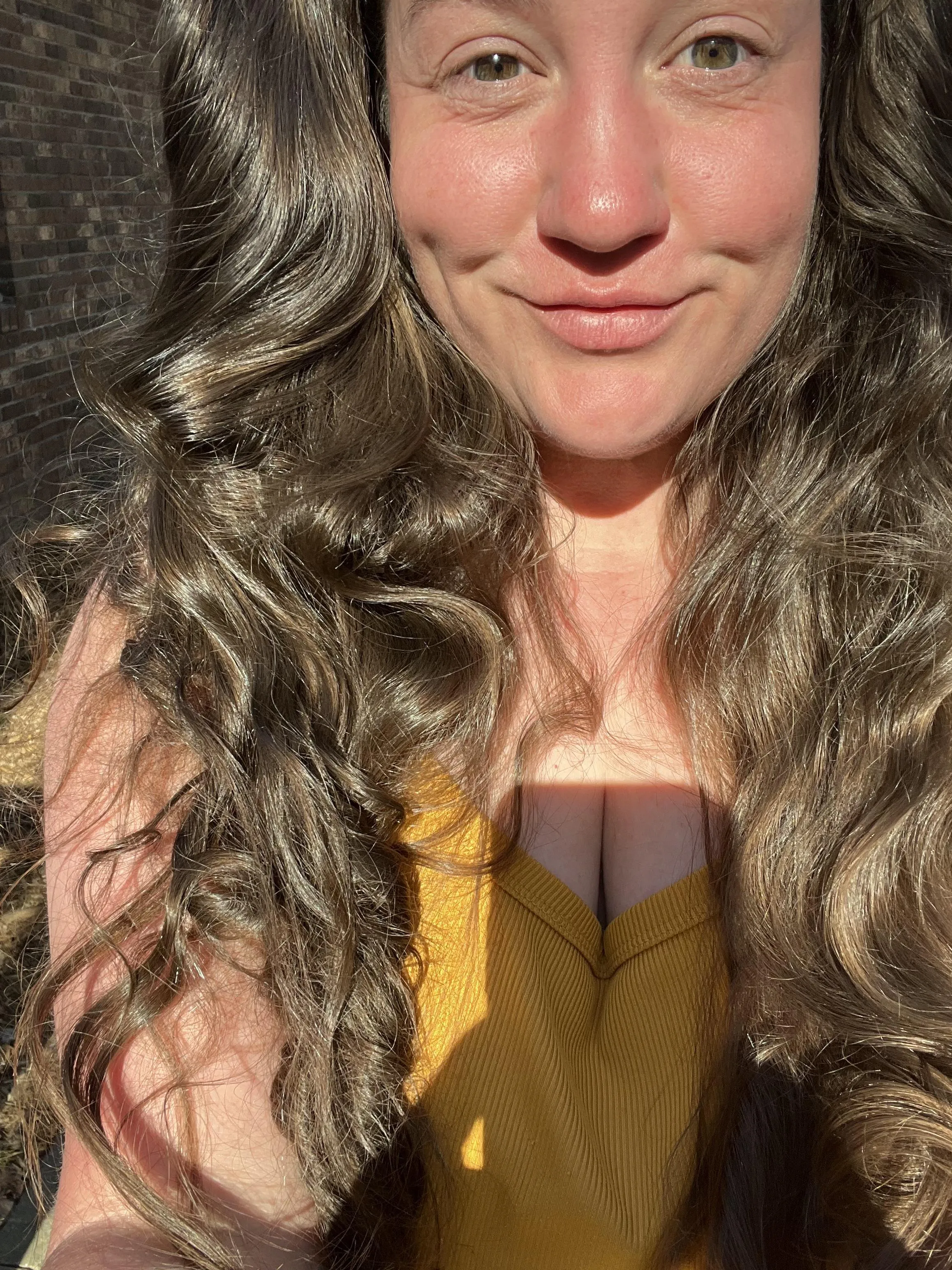 Do you like my natural locks 🤔 posted by TiaTigress