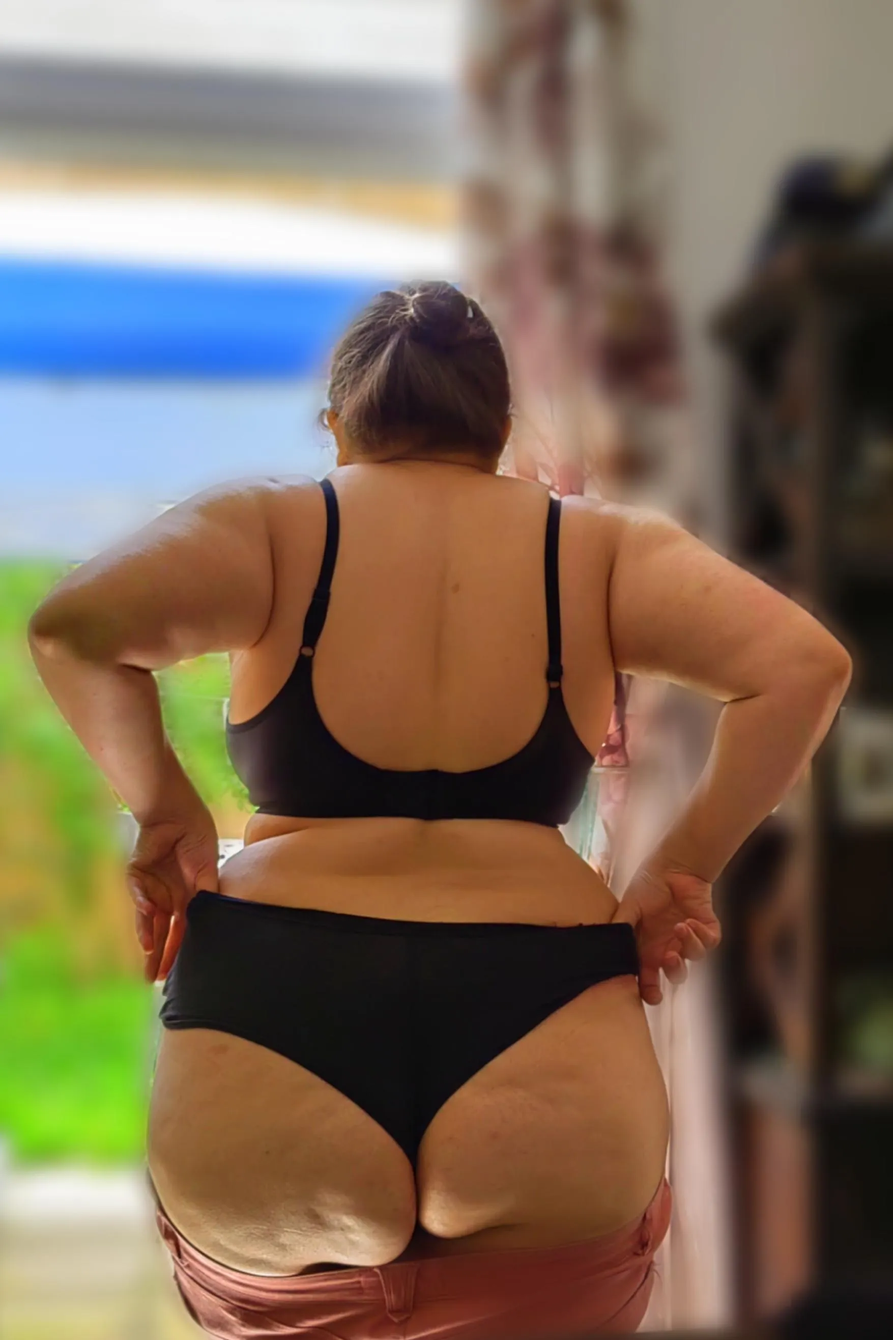 Good morning 💋 posted by SabrinaCox502