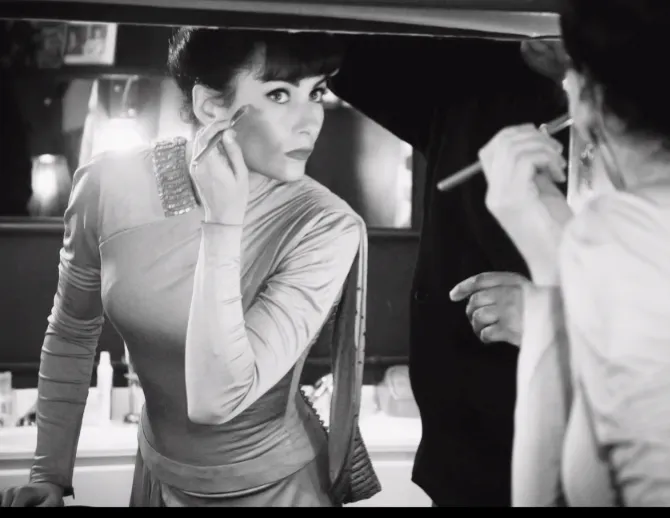 Laura Benanti posted by PaddyMeltt