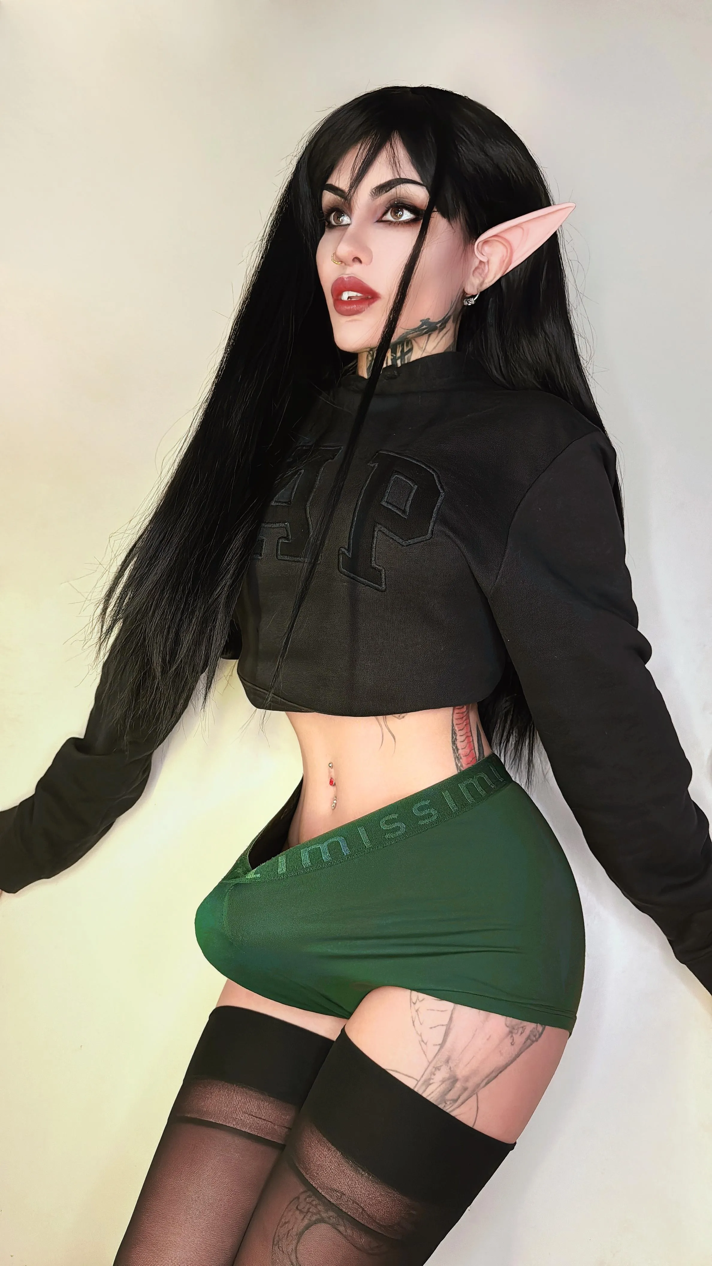 Woke up with this between my legs, not sure if it's a curse or blessing posted by Vampandbeauty