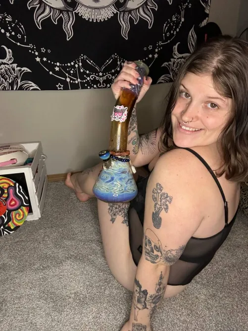 Cheers 🍻 don't forget your daily bowl by cannakweeen