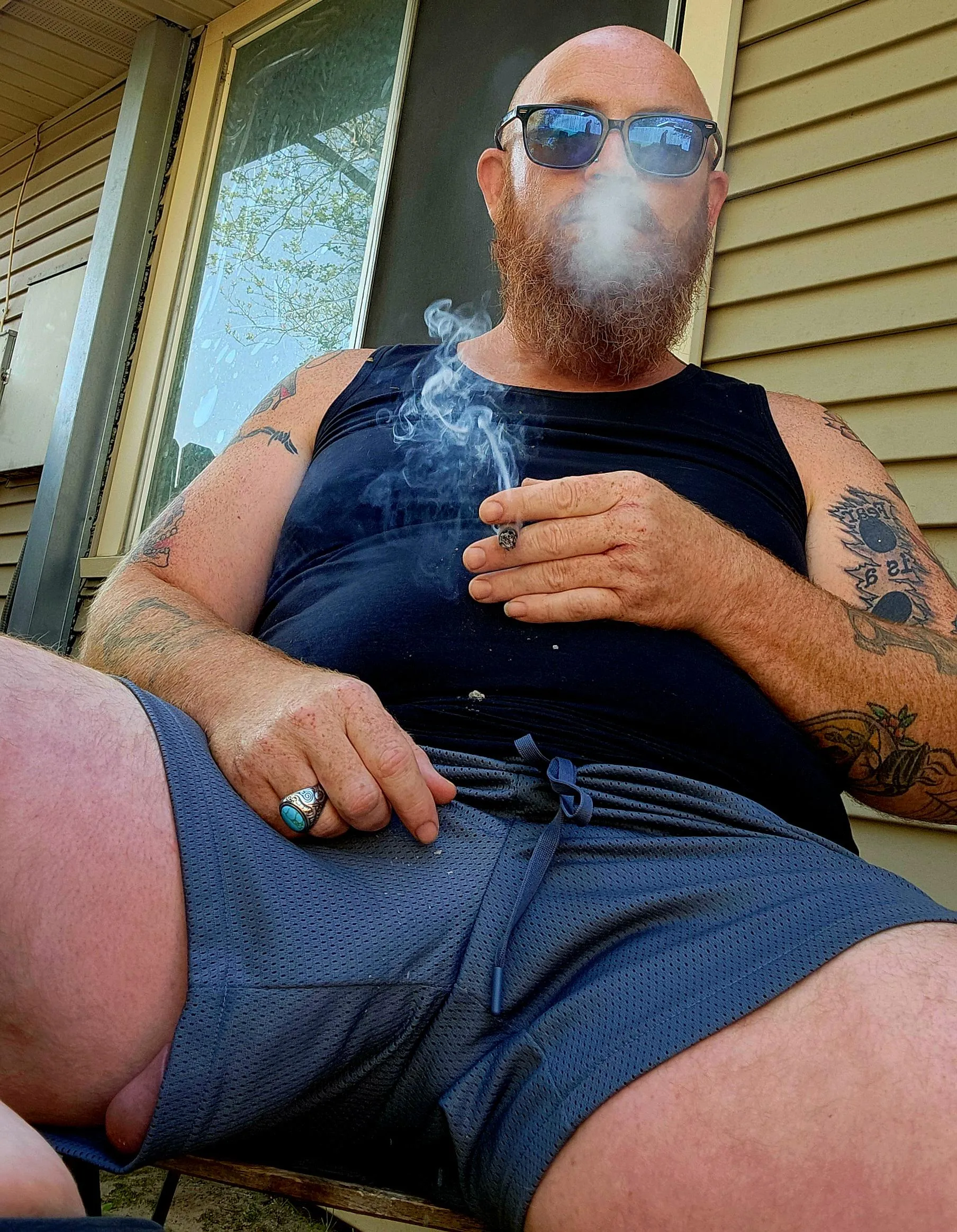 Mornin 😁 posted by texcentricasshole