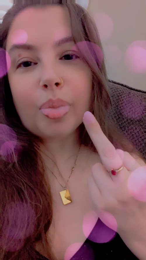 Super busy today. Drain yourself in my dms and don't forget to use your manners 💋🖕 by Annasasin69