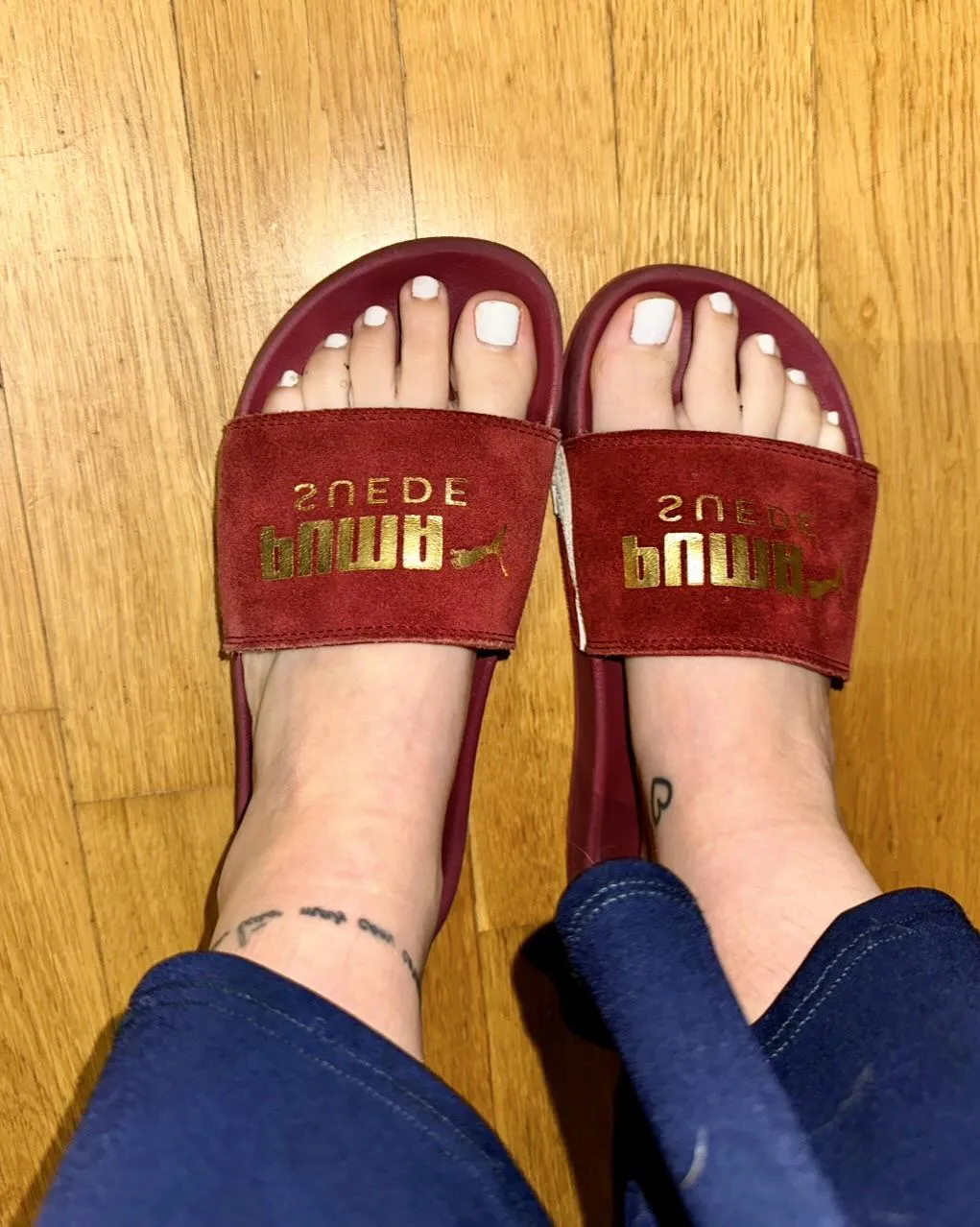 Sweaty white toes in red sandals are definitely what you need to jerk off tonight posted by Lexi-gone_WILD