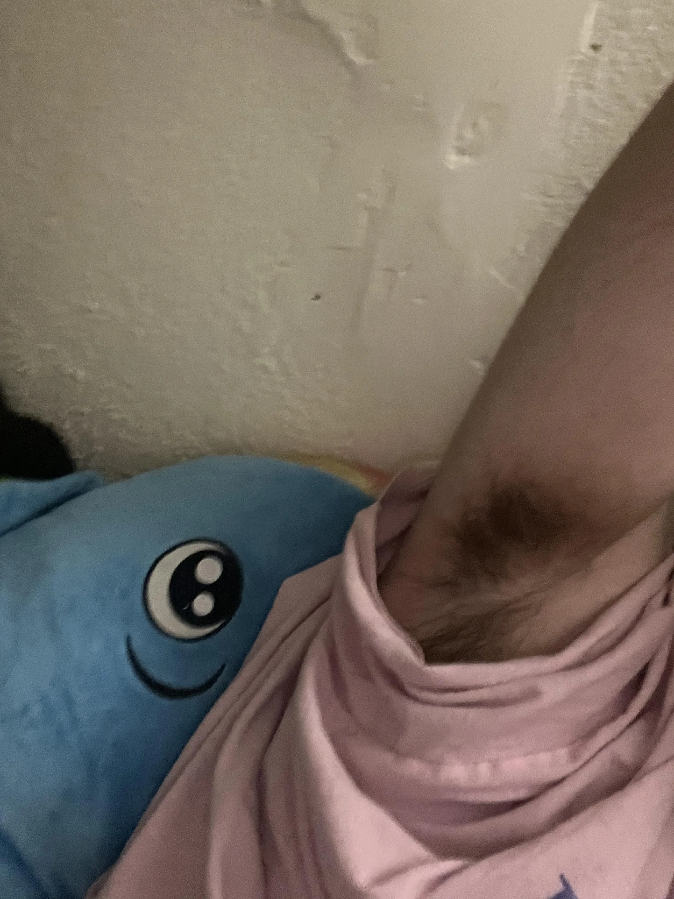 Kinda sweaty, hope you don’t mind the smell ;) posted by Emergency_Hunt6588