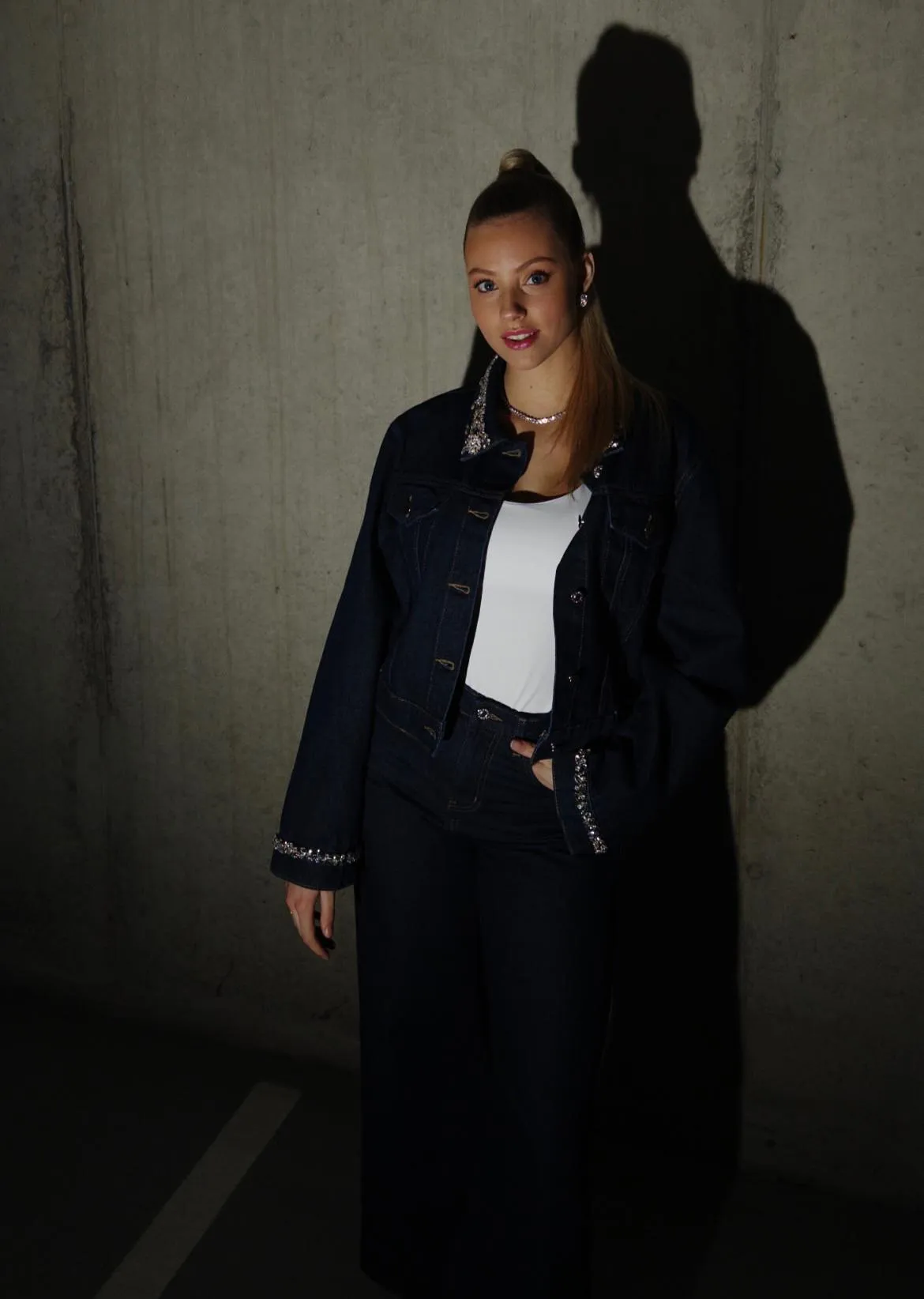 Noa Jacobus posted by ninejamb