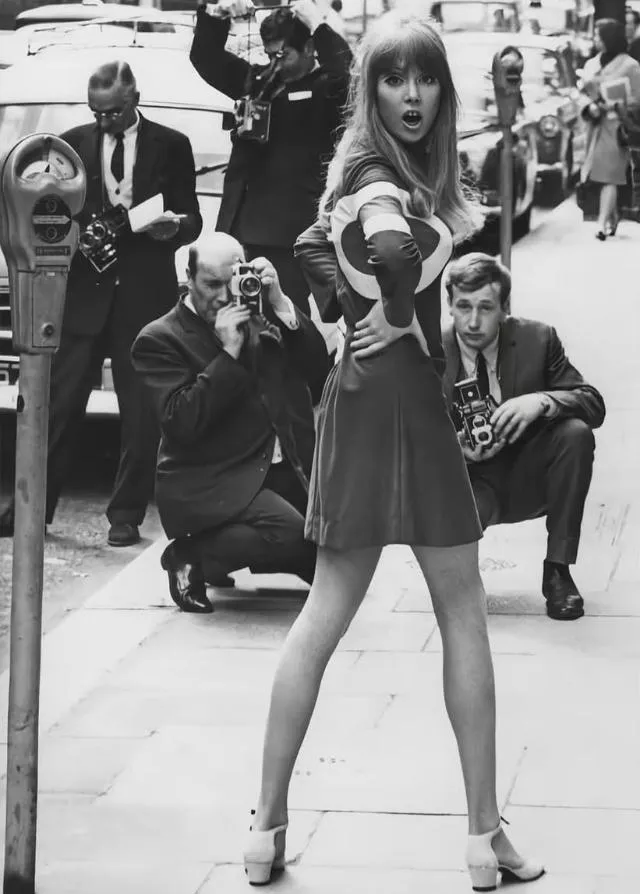 Pattie Boyd Showing off a Very Short Dress Named ‘Hoopla’ in London’s West End (1966) posted by bil-sabab