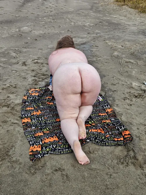 a beautiful pnw day 🌿 by milliegraves