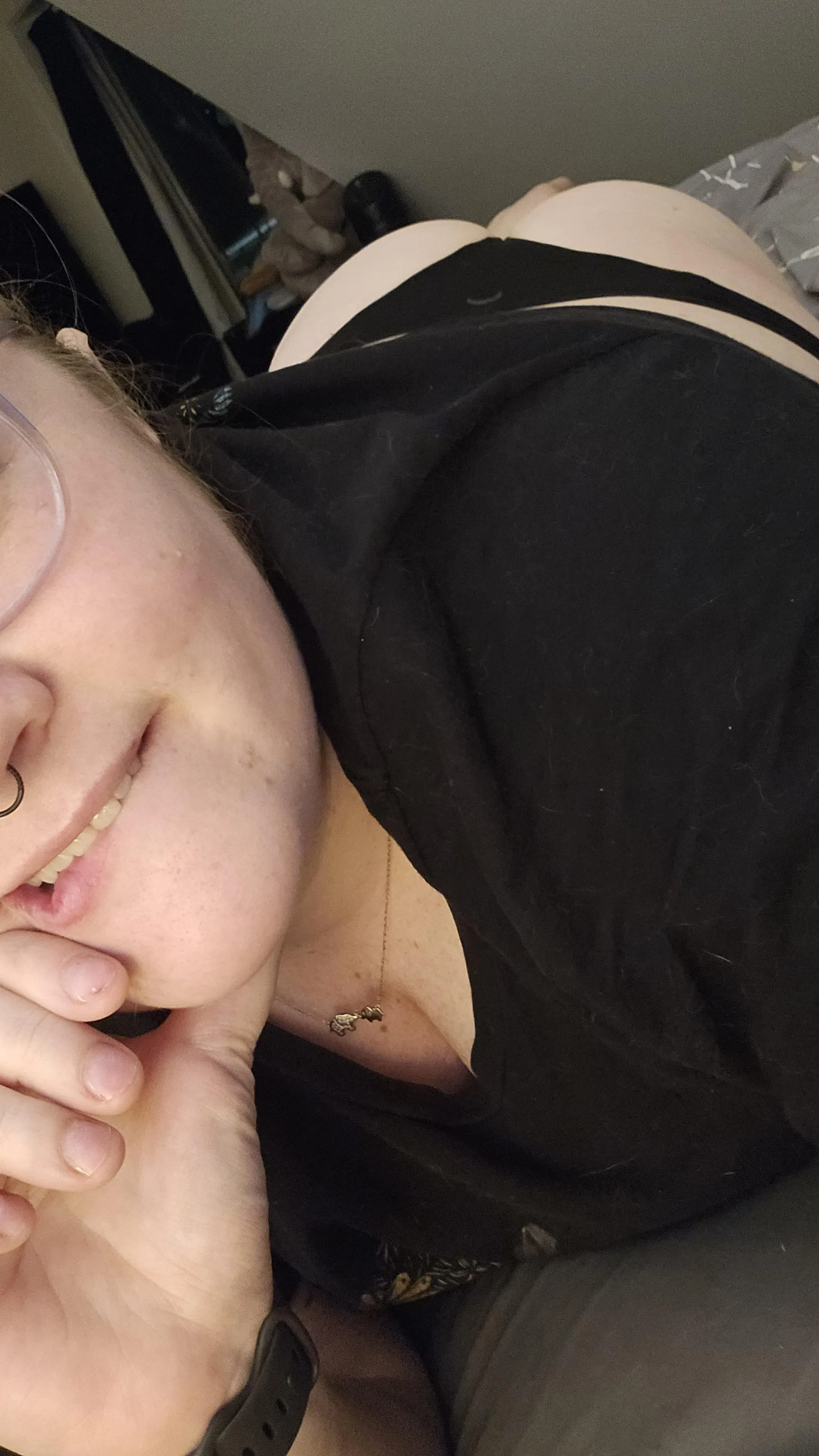 Can't wait till I can start tanning this peach! 🍑 posted by secretlysexyaccount