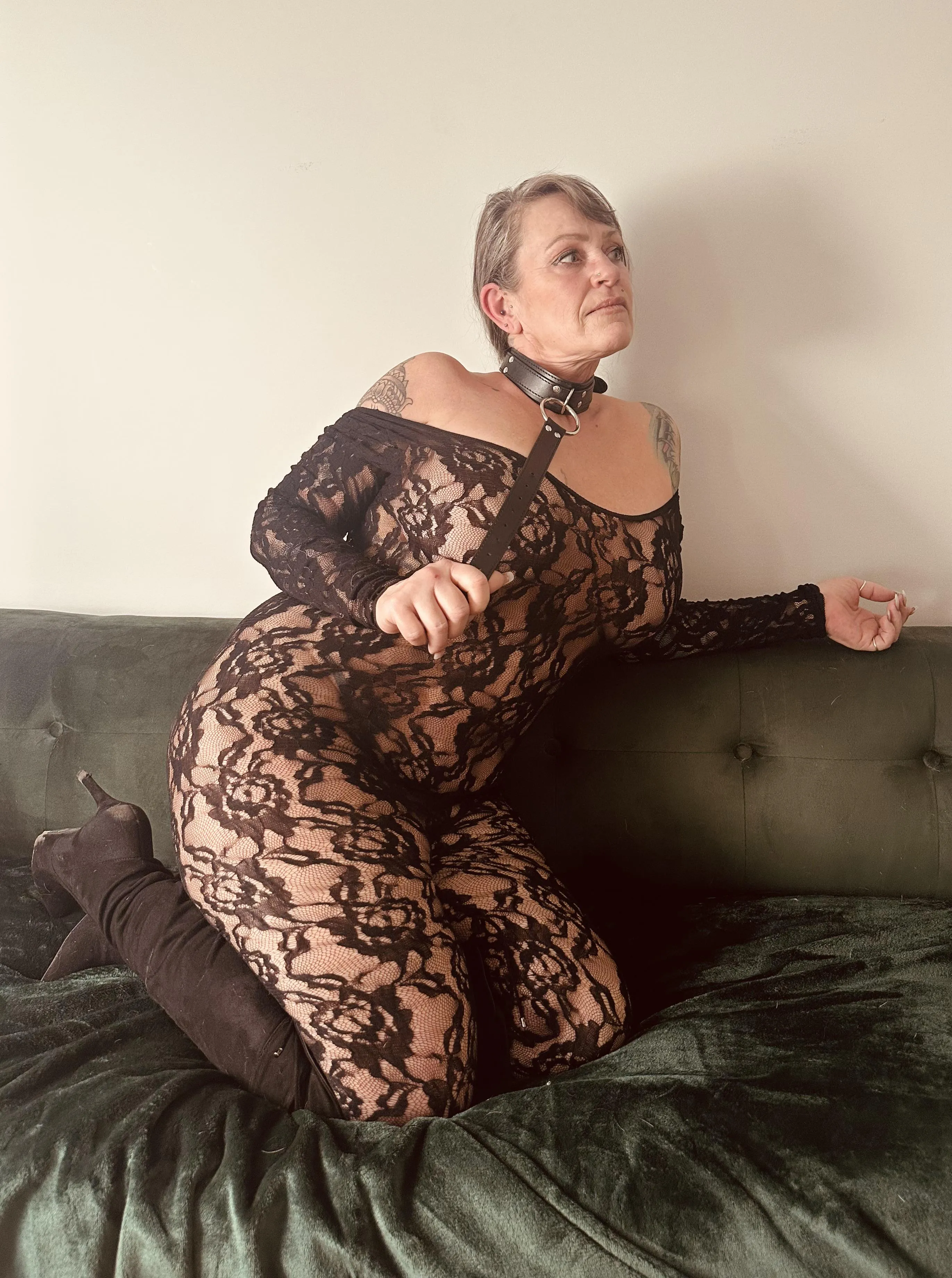 Let me be your weekend getaway posted by lilly010969