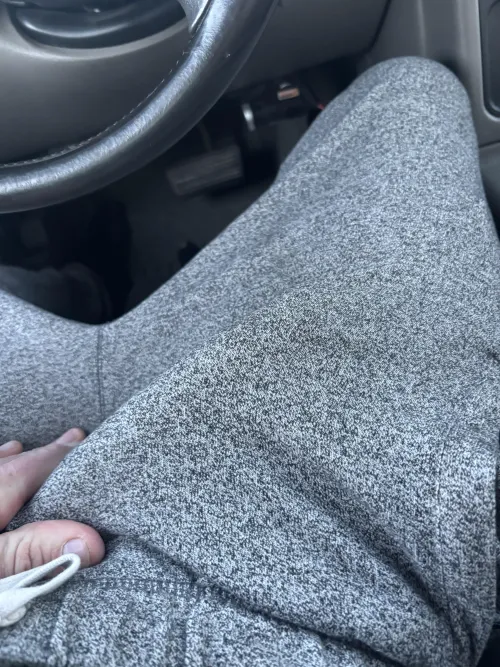 Nice big white 9x6 out line by koyrennedy