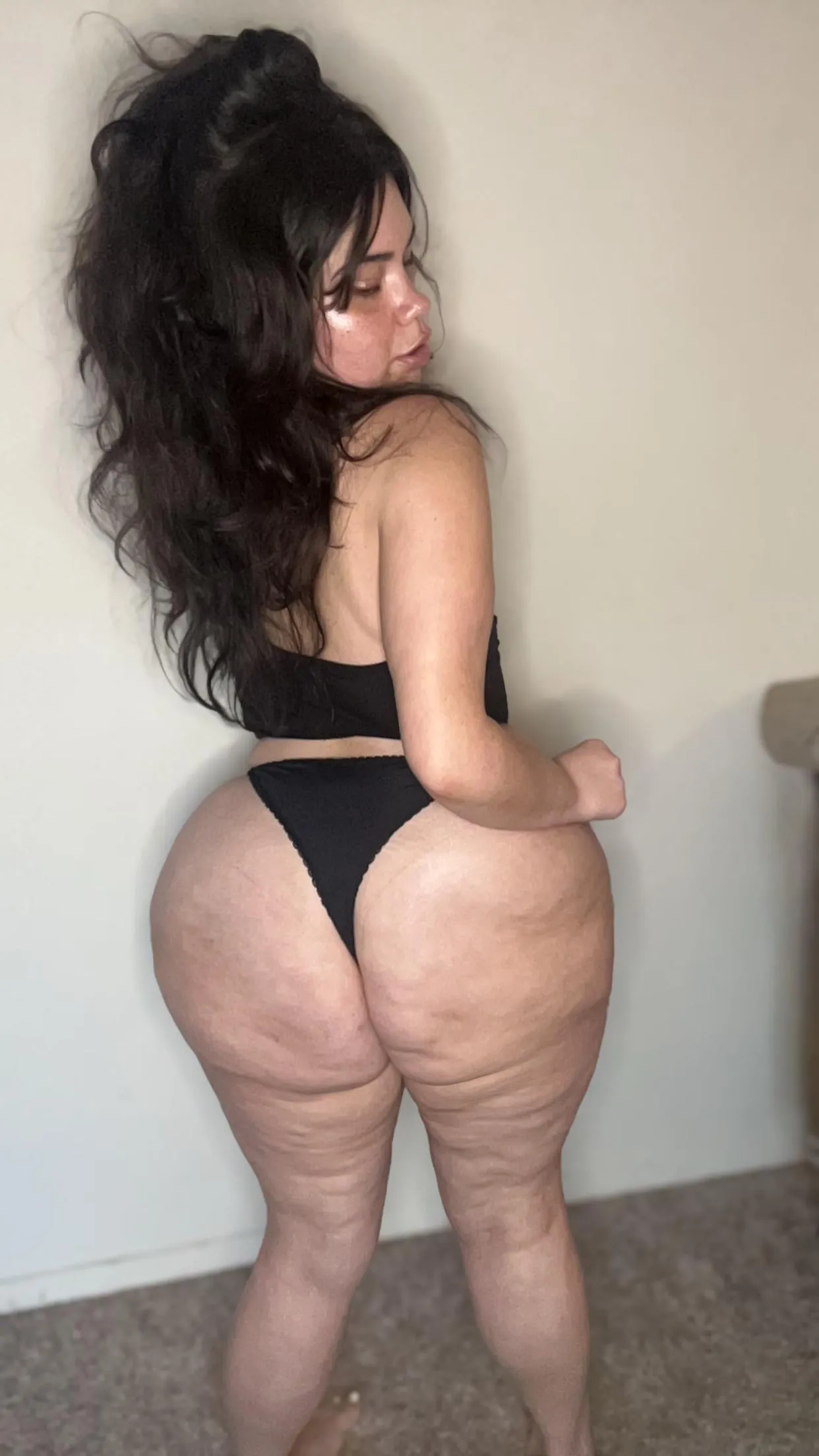 How thick do you like em? posted by mollyzedolly