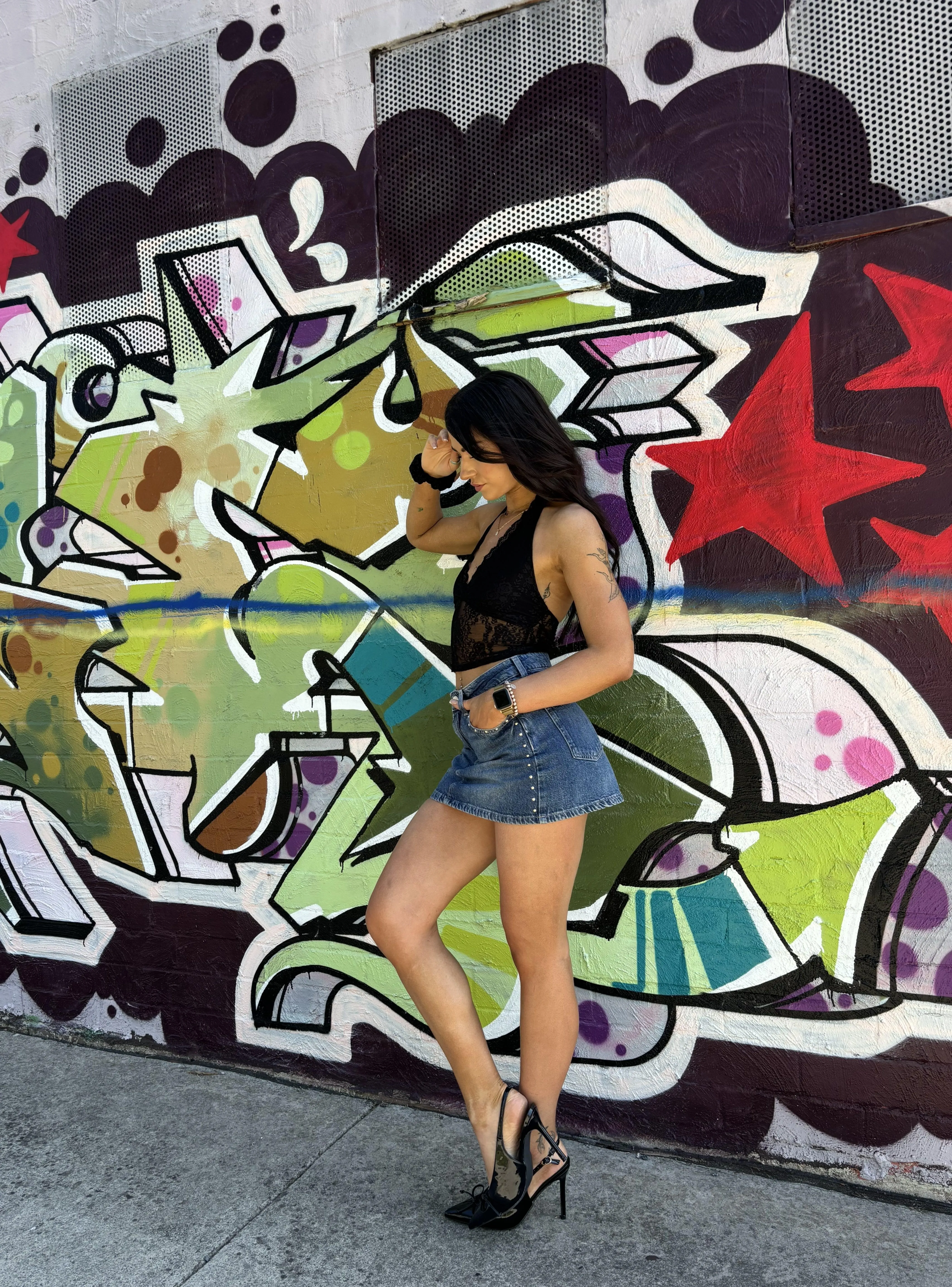 I love showing off my long legs in heels posted by TemptressxStar