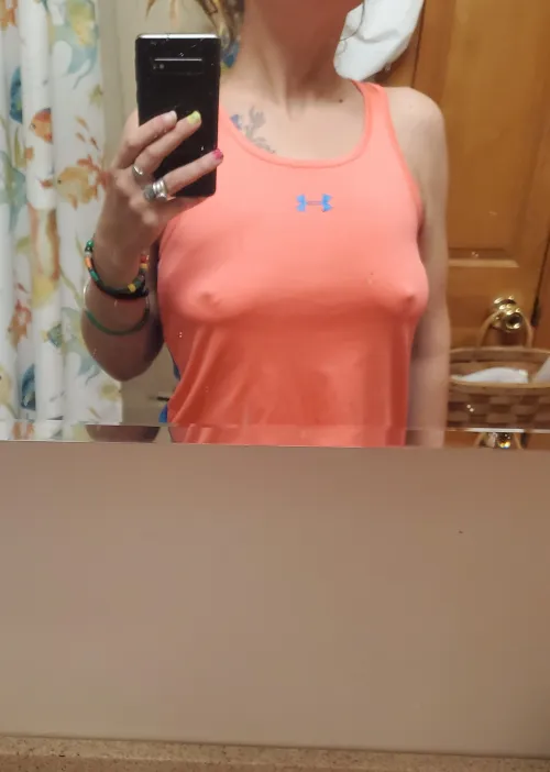 no bra is definitely best by kidneyinacoolerr