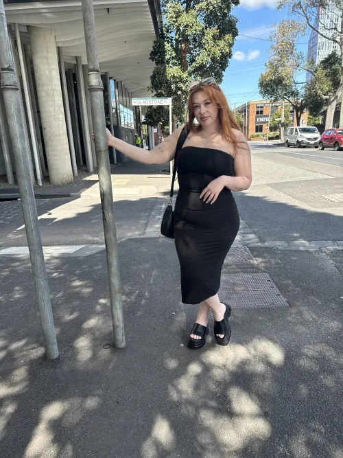 A tight dress in a big girl is always 🤤 by itsbillietaylorreal