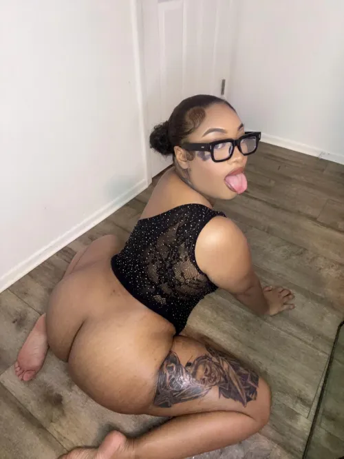 Can I be your slut by BigBenzy1xx