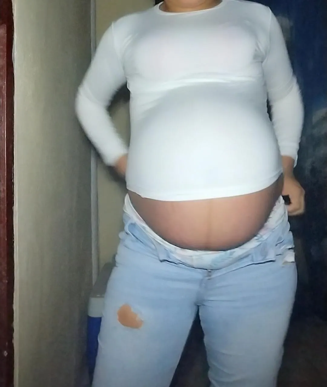 I'm too big, my clothes don't fit me anymore... My pregnant belly is huge. posted by akmv1312