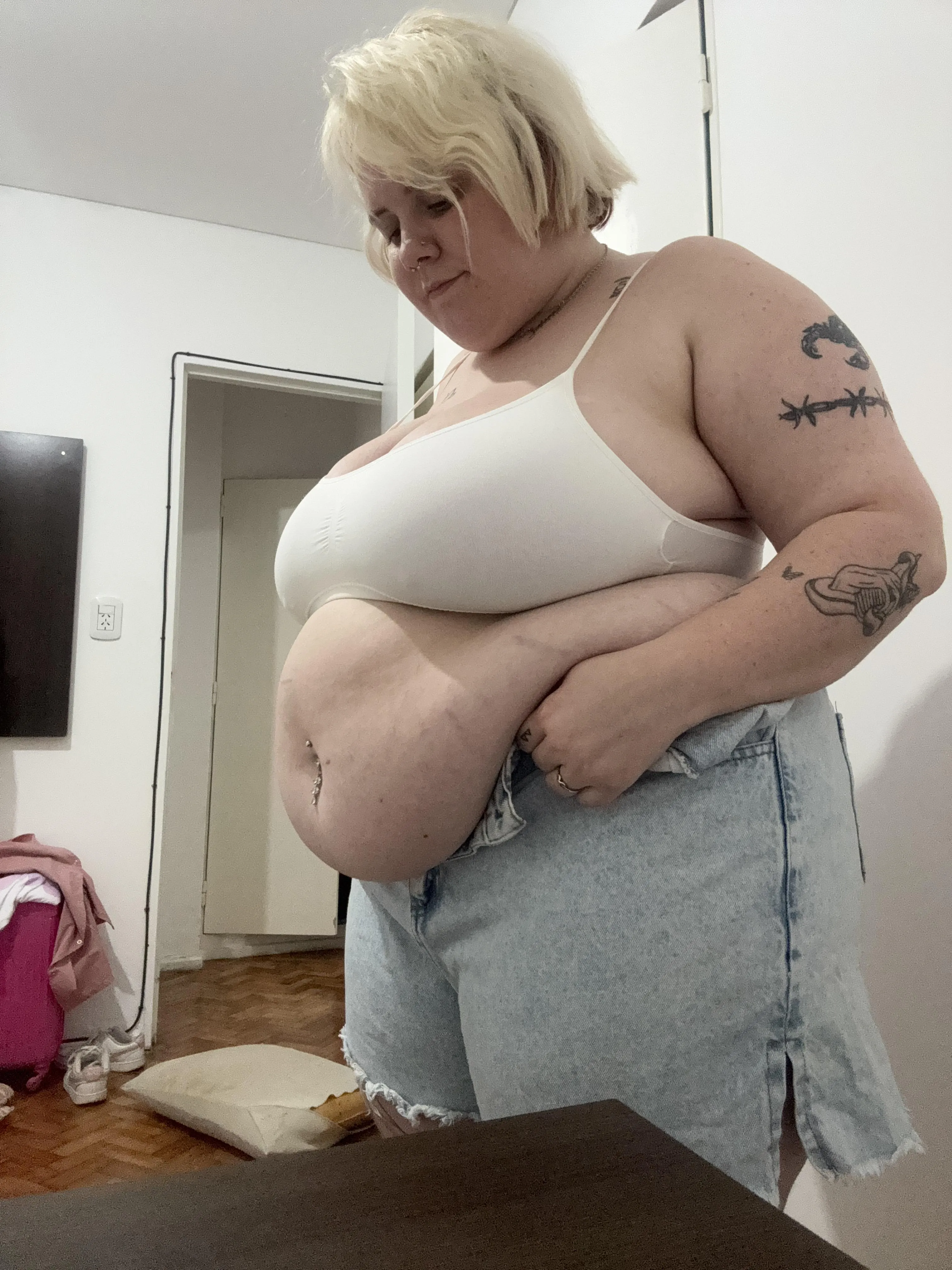 This is what happens when eating is your hobby posted by Patient-Climate-8551