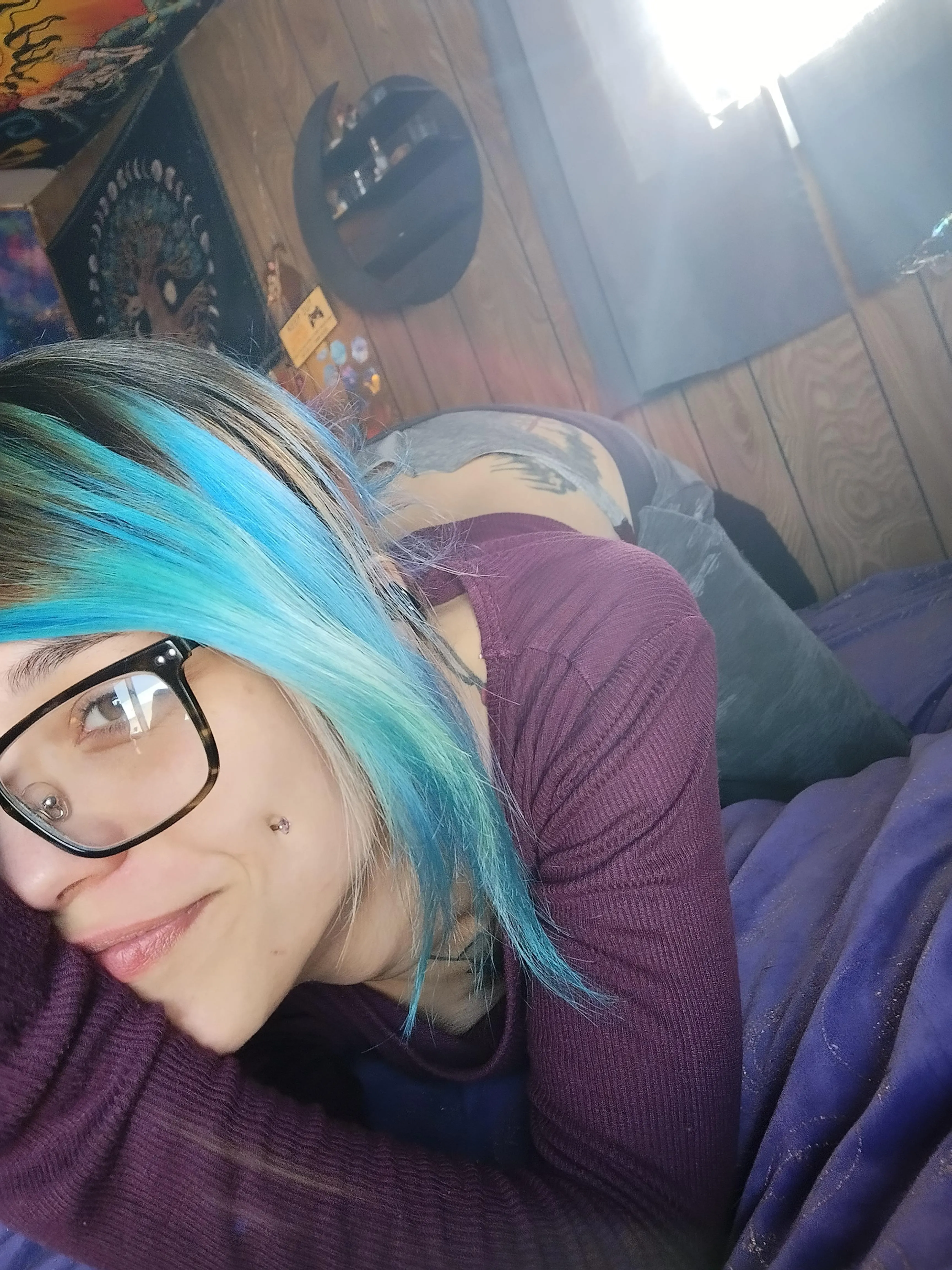 Aunties Feeling Frisky posted by Savage_Siren