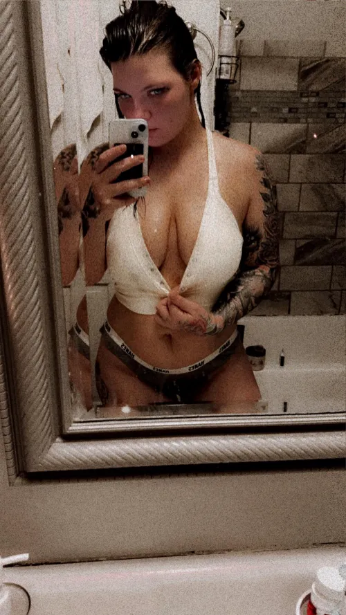 I need someone ASAP to make & film content with me. If you are interested info is in my bio. by MckameyRose