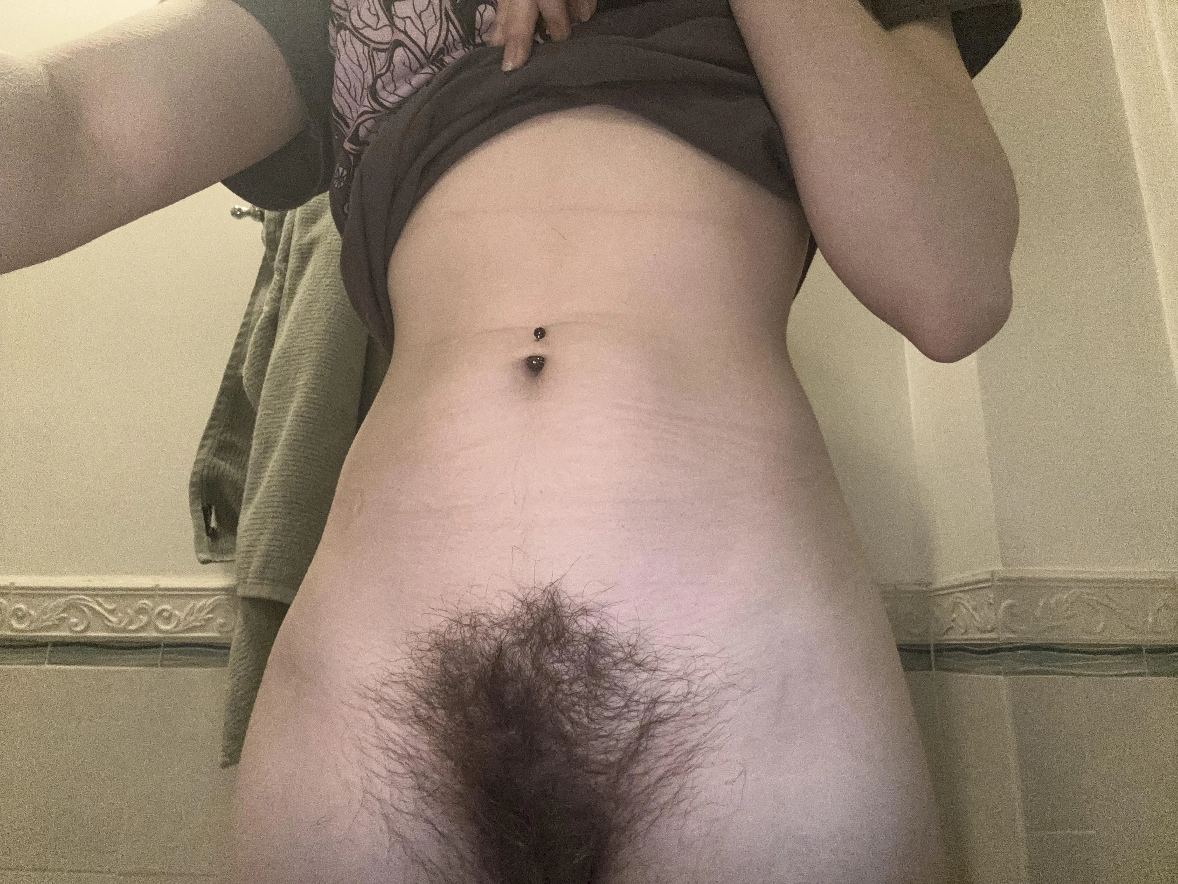 Me before hopping in my morning shower ;) posted by babyaliii