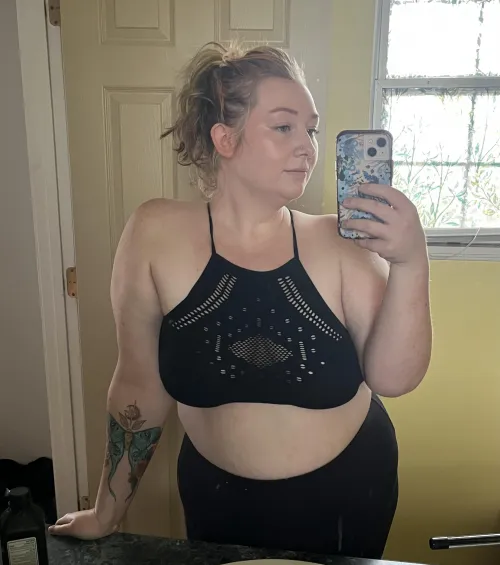 My beautiful sexy wife. She sent this to me too post by Head_Ad3450