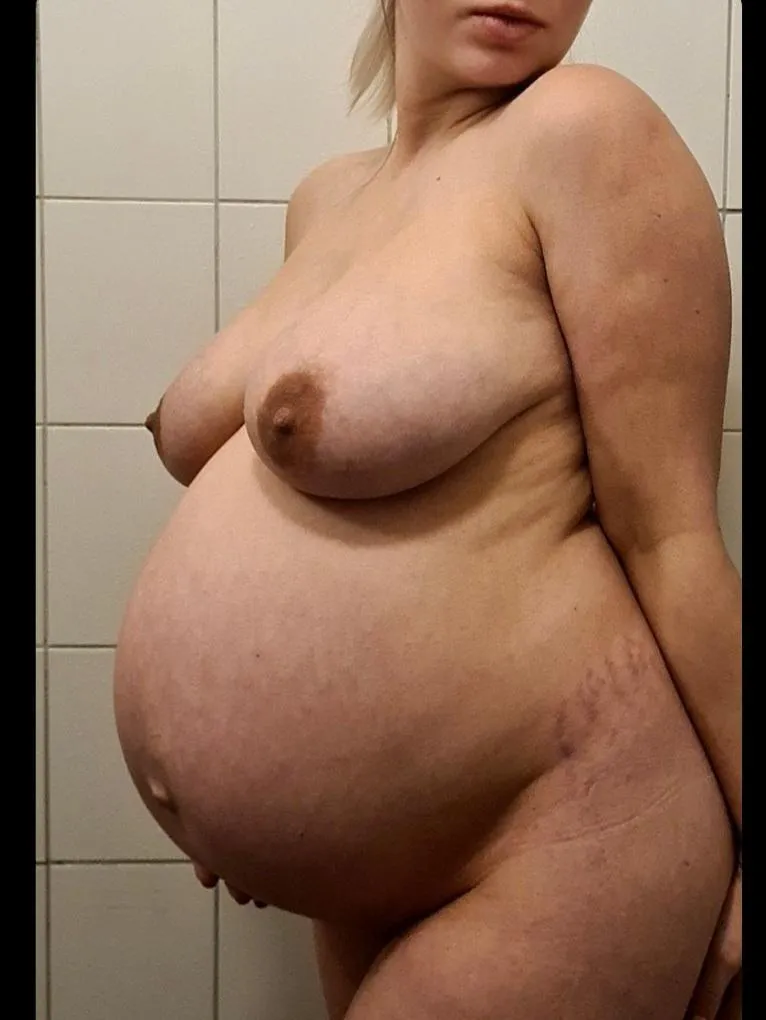 No need to pull out because I'm... pregnant! posted by brandicandy01